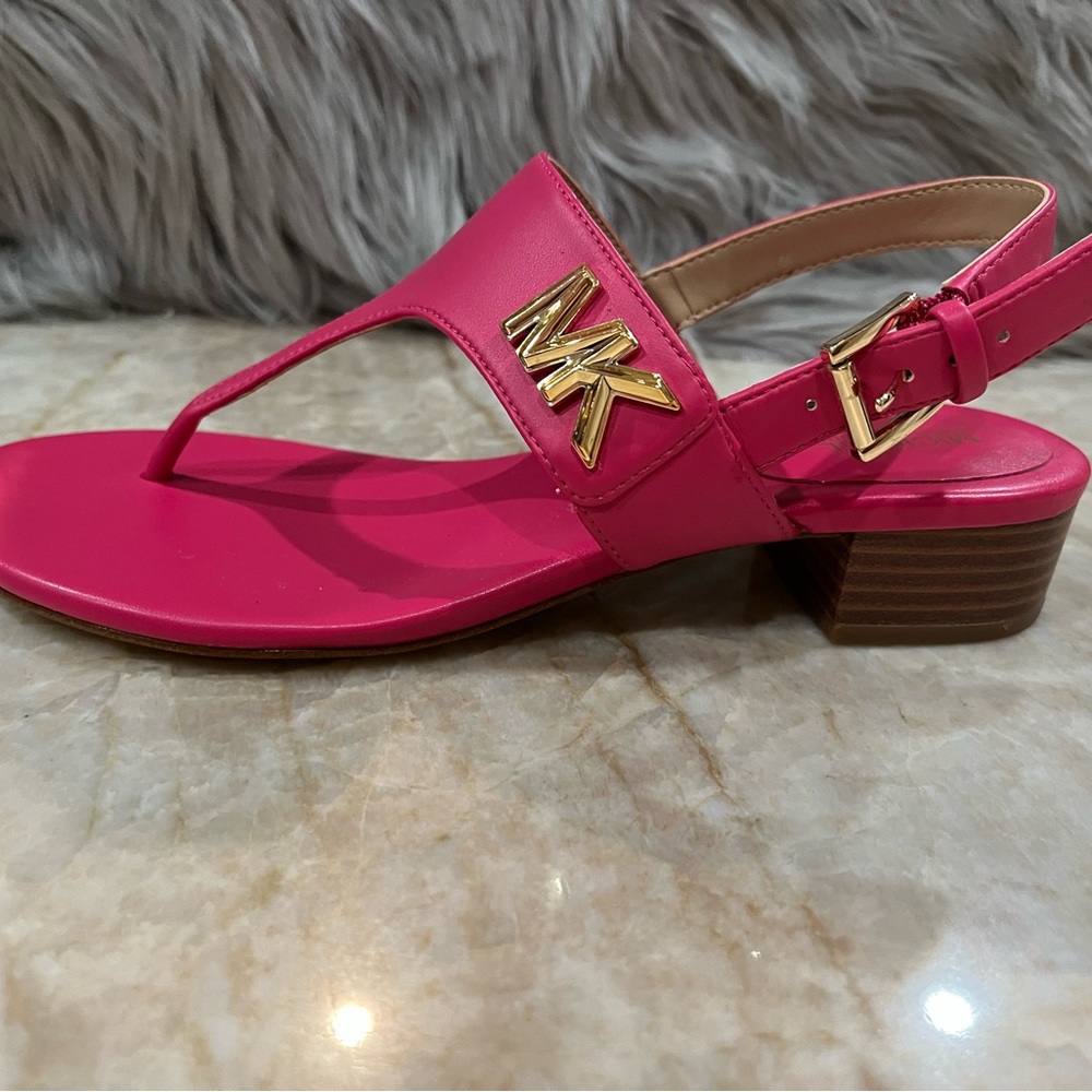 Michael Michael Kors Women’s Jilly T-Strap Dress Sandals. New - Picture 2 of 9